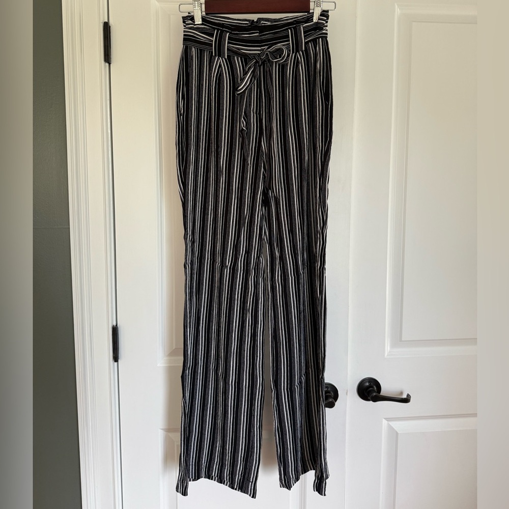 Express Black and White Striped Wide Leg Pants